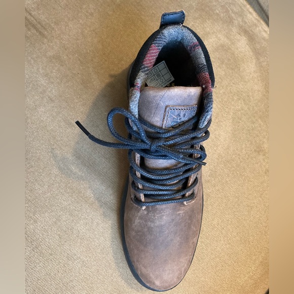 New with tags and box!! 👟 size 7 (mens) Emerica wind cruisers - Picture 4 of 4